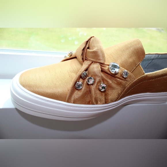 NWOB Nine West Gold Embellished Slip-On Sneakers - Picture 2 of 15